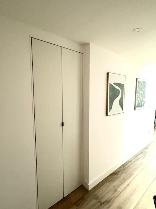 Gran Apartamento A Pie De Calle Valencia Ngoại thất bức ảnh